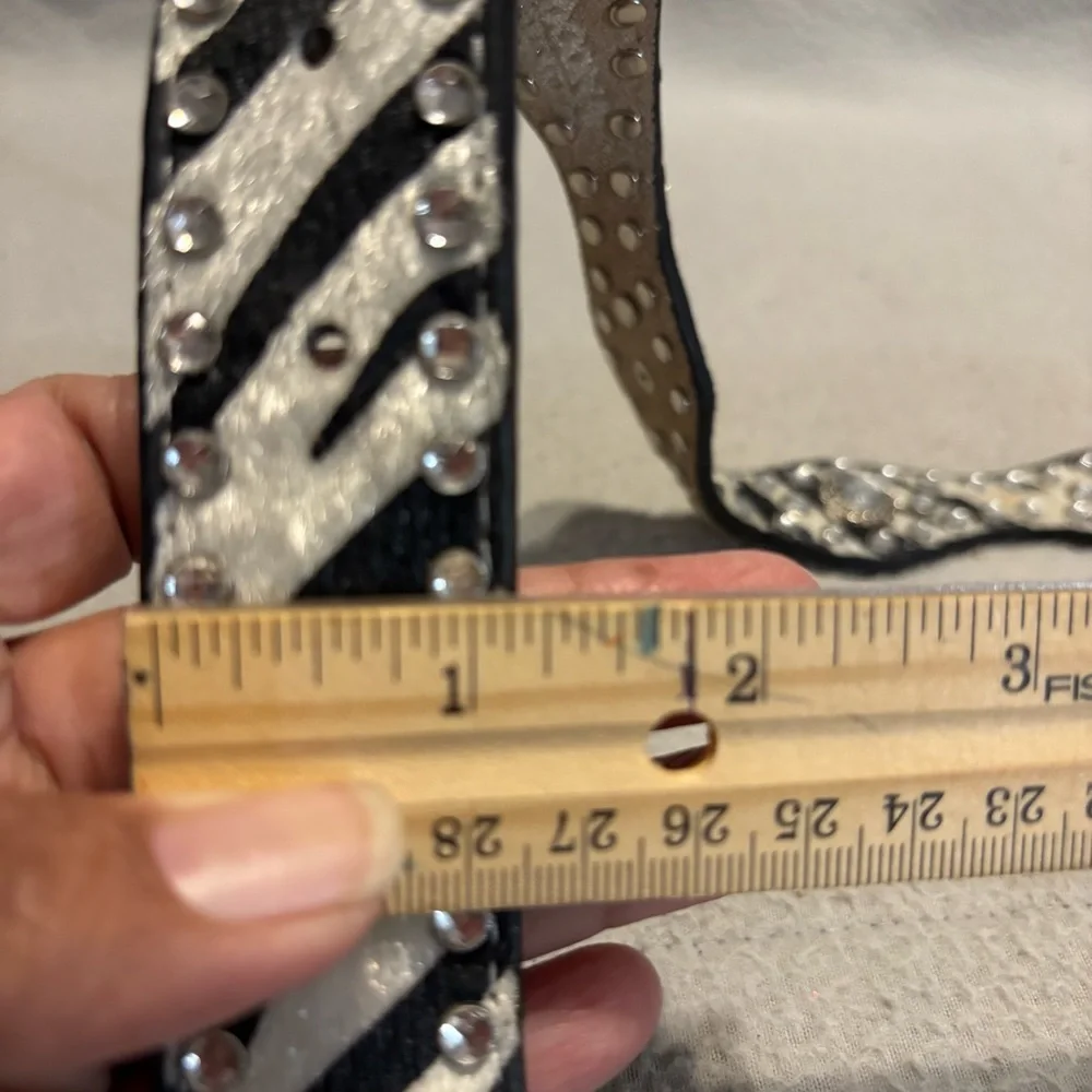 Nocona Western Belt Girls 20 Zebra Print Calf Hair Scalloped Edges Rhinestones